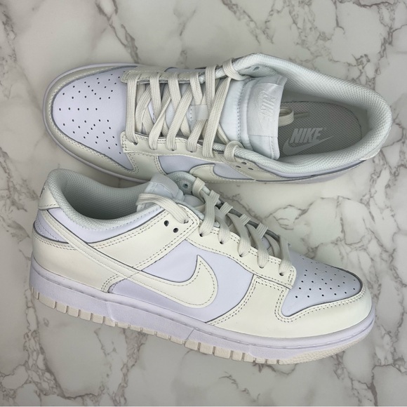 Women’s Nike Dunk Low 🥥 - Picture 5 of 16